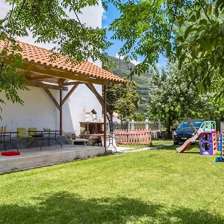 Phaethon شقة Pondi