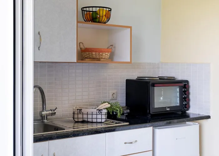 Phaethon Apartment *